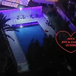 Apartment Lazuli & Pool 501