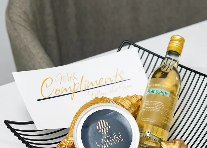 Lazuli & Pool 501 Διαμέρισμα *