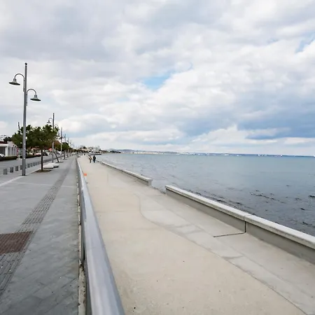 Apartment Lazuli & Pool 501 *