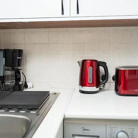 Apartment Lazuli & Pool 501 *