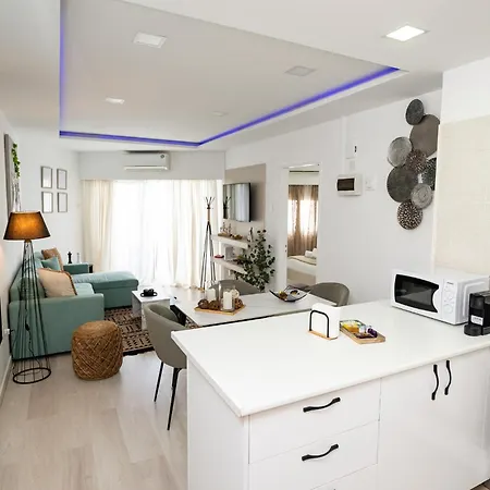 Apartment Lazuli & Pool 501 *