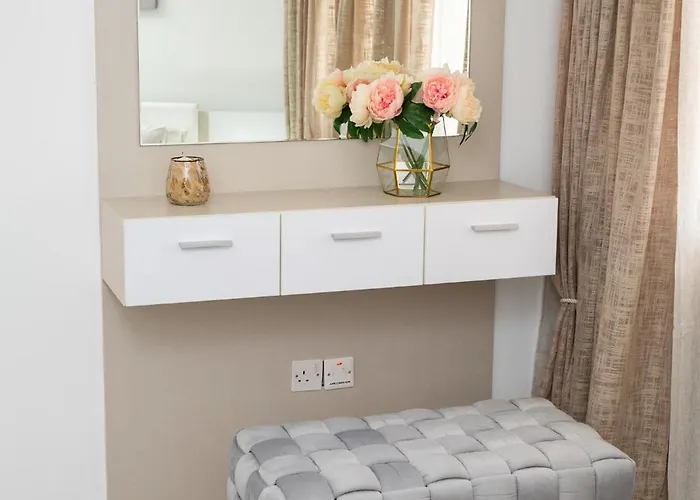 Lazuli Beach&pool 501 Larnaca